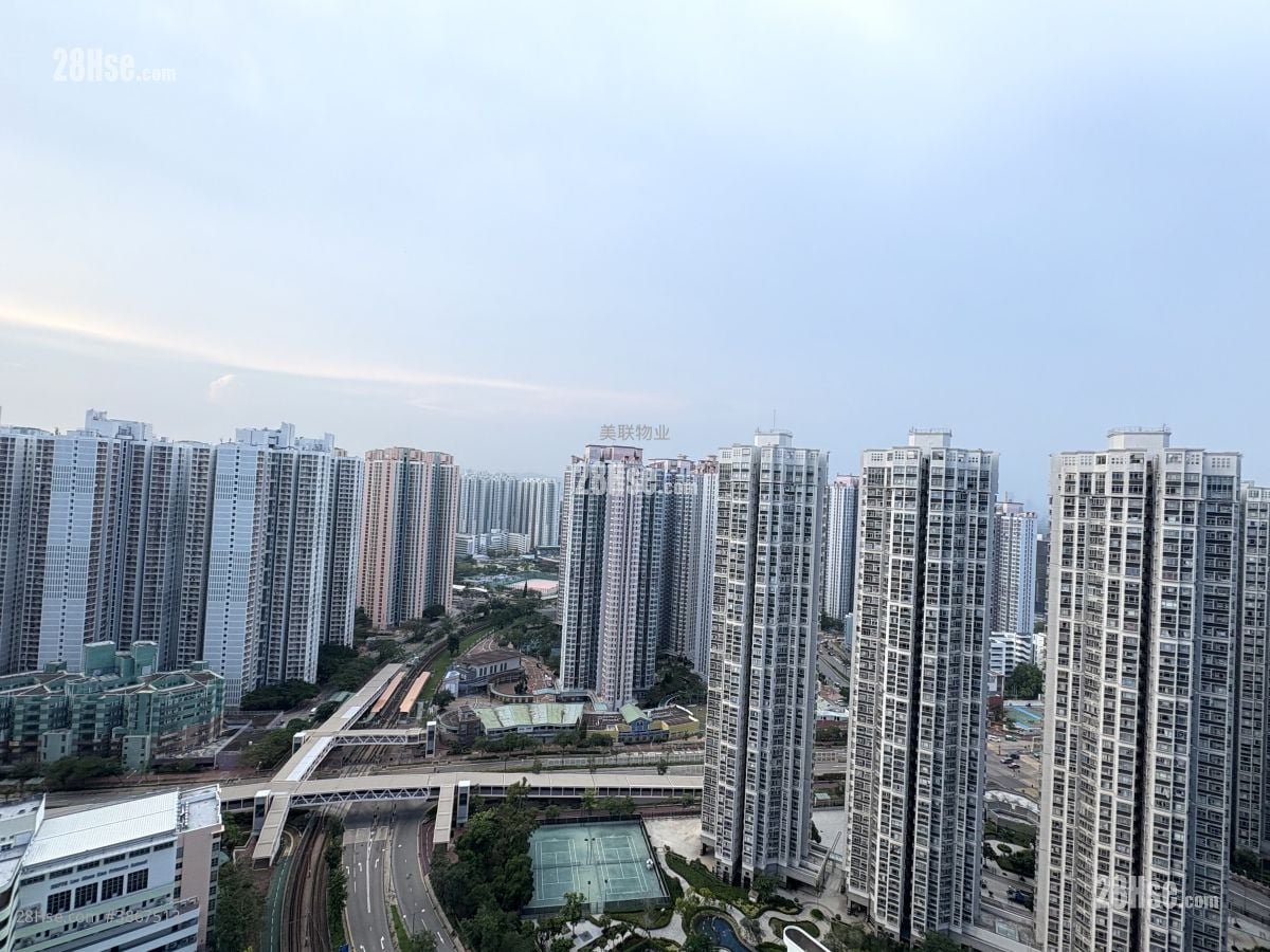 YOHO West 售盤 2 房 , 1 浴室 390 平方呎