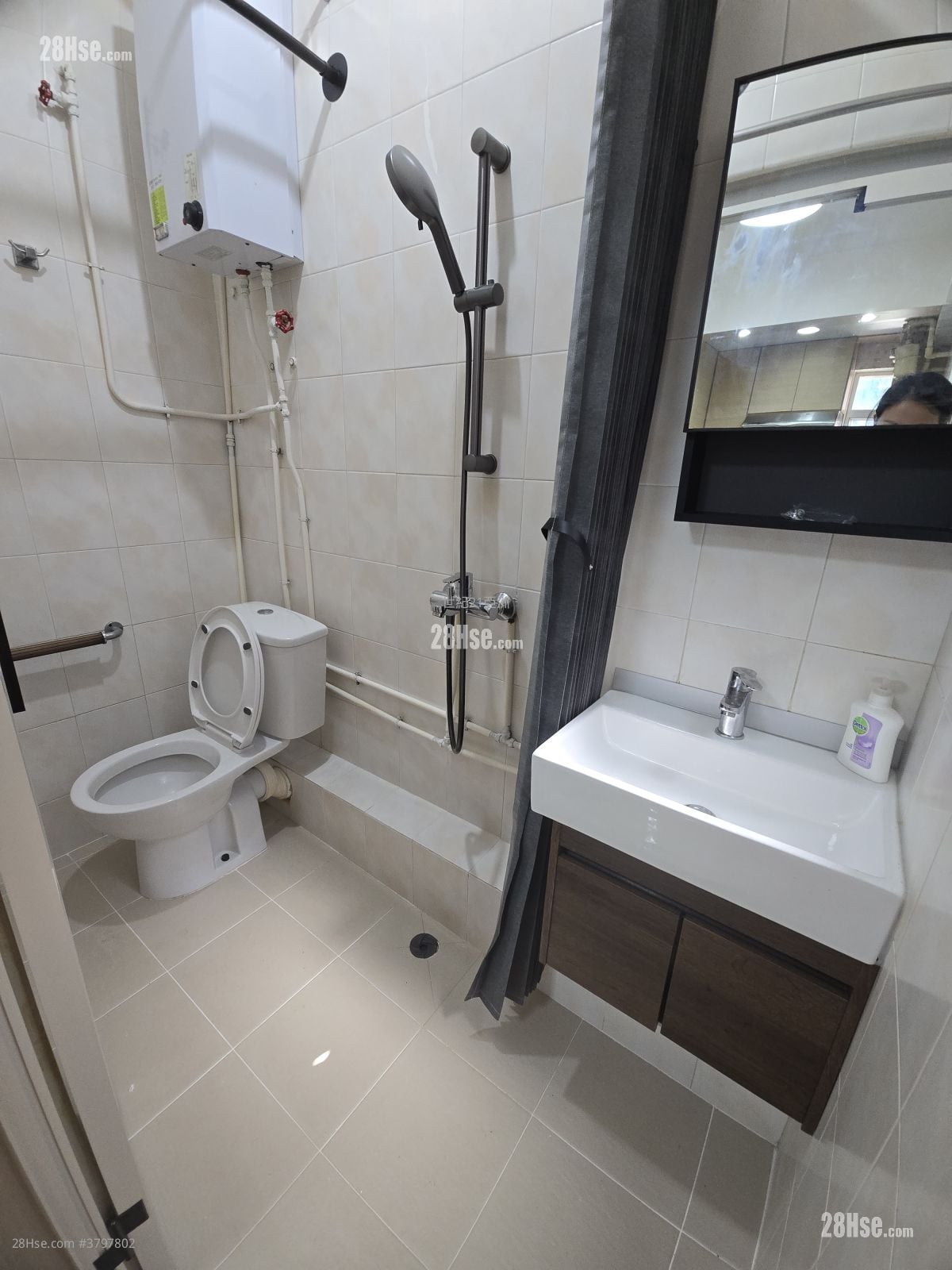 Cactus Mansion Rental 2 Bedrooms , 1 Bathroom 311 ft²