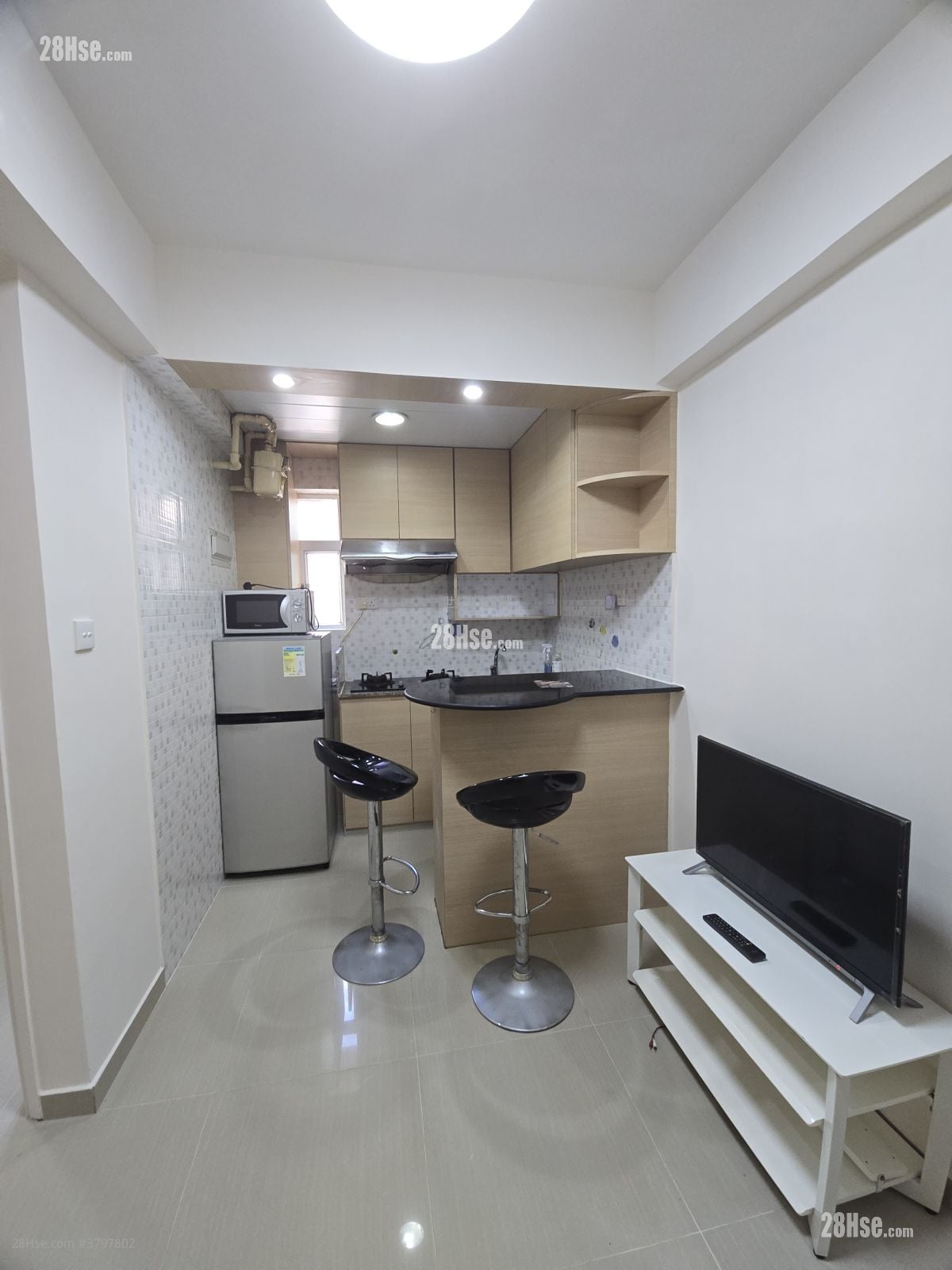 Cactus Mansion Rental 2 Bedrooms , 1 Bathroom 311 ft²
