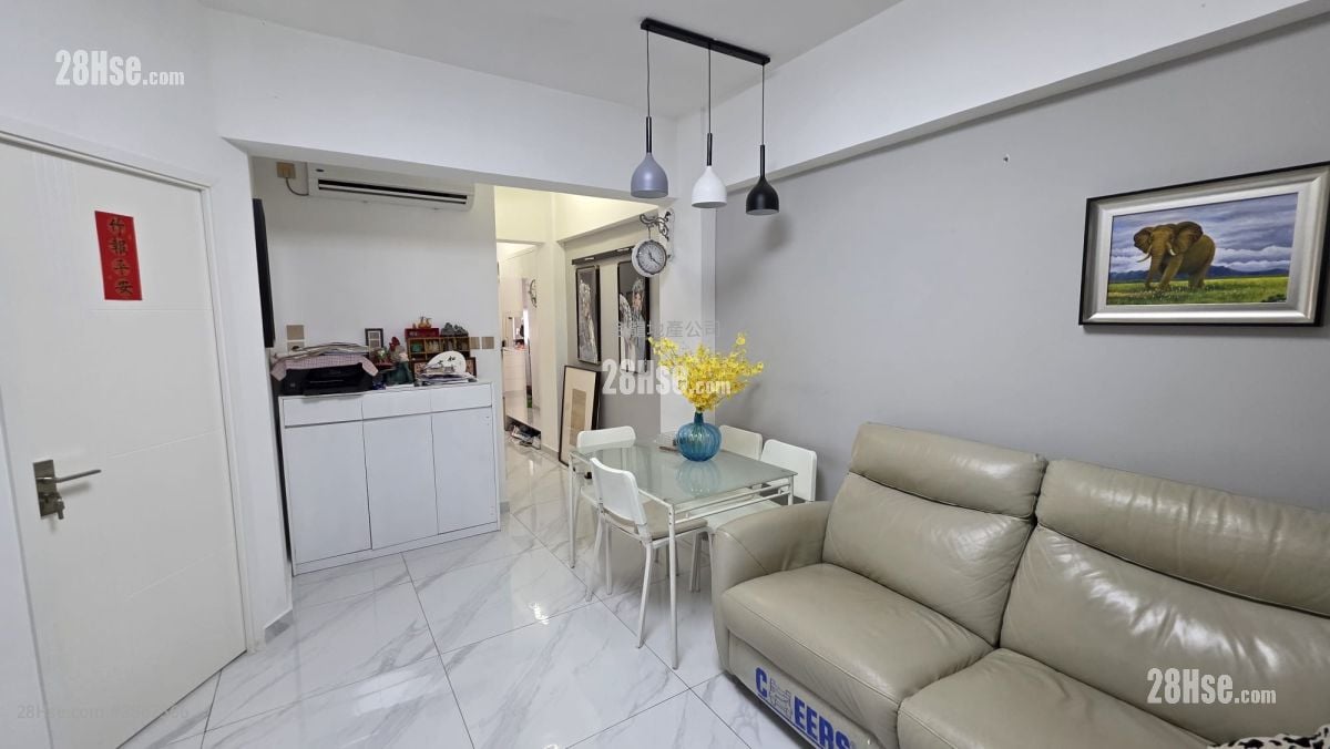 Friendship Mansion Sell 3 Bedrooms , 2 Bathrooms 674 ft²