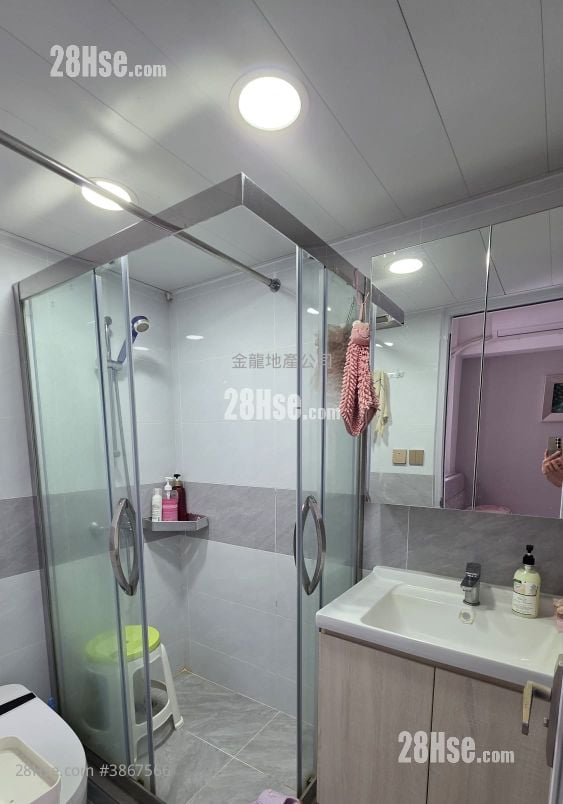 Friendship Mansion Sell 3 Bedrooms , 2 Bathrooms 674 ft²
