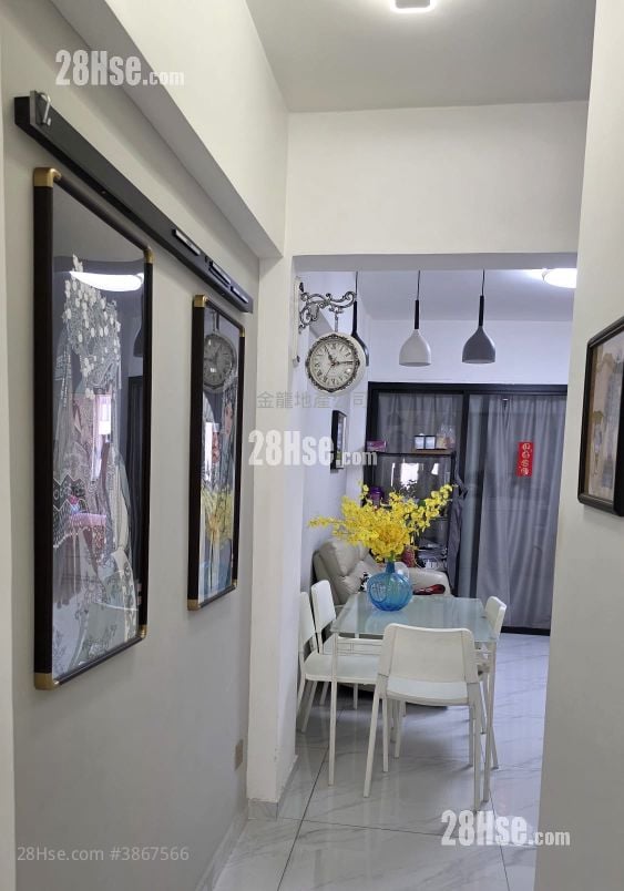Friendship Mansion Sell 3 Bedrooms , 2 Bathrooms 674 ft²