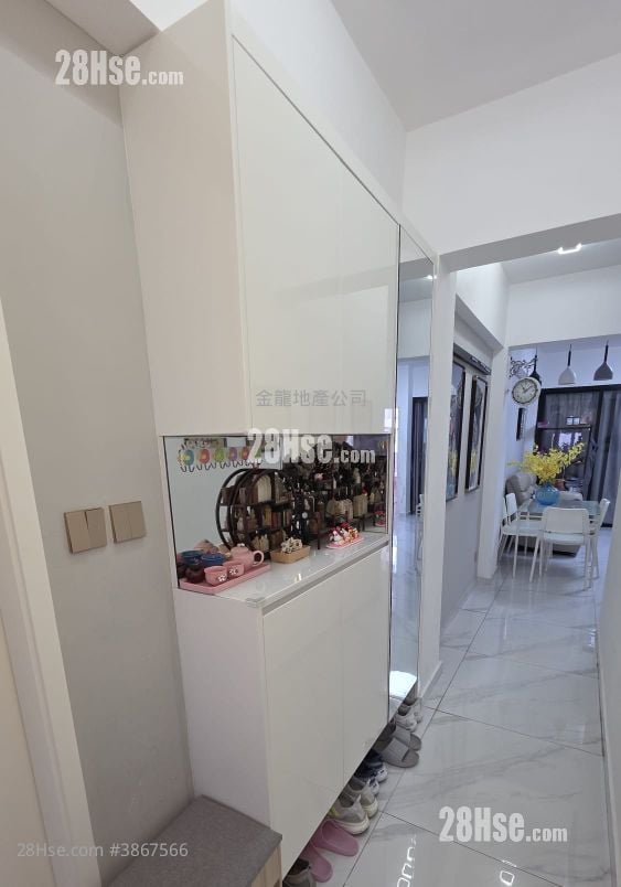 Friendship Mansion Sell 3 Bedrooms , 2 Bathrooms 674 ft²