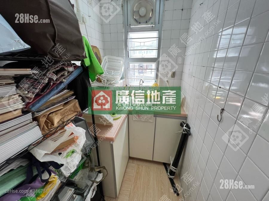 美邦大厦 售盘 2 房 , 1 浴室 330 平方尺