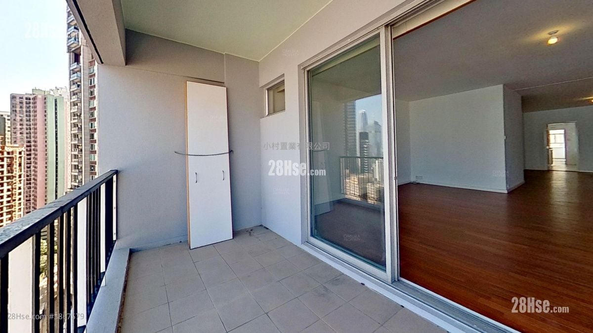 balcony: Fairmont Gardens Rental 4 Bedrooms , 2 Bathrooms 2,539 ft²