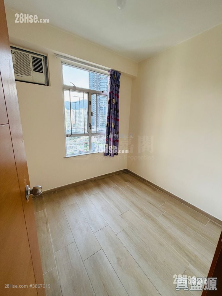 Man Lai Court Rental 3 Bedrooms , 2 Bathrooms 622 ft²
