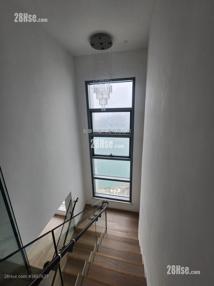 The Harbourside Rental 4 Bedrooms 1,804 ft²