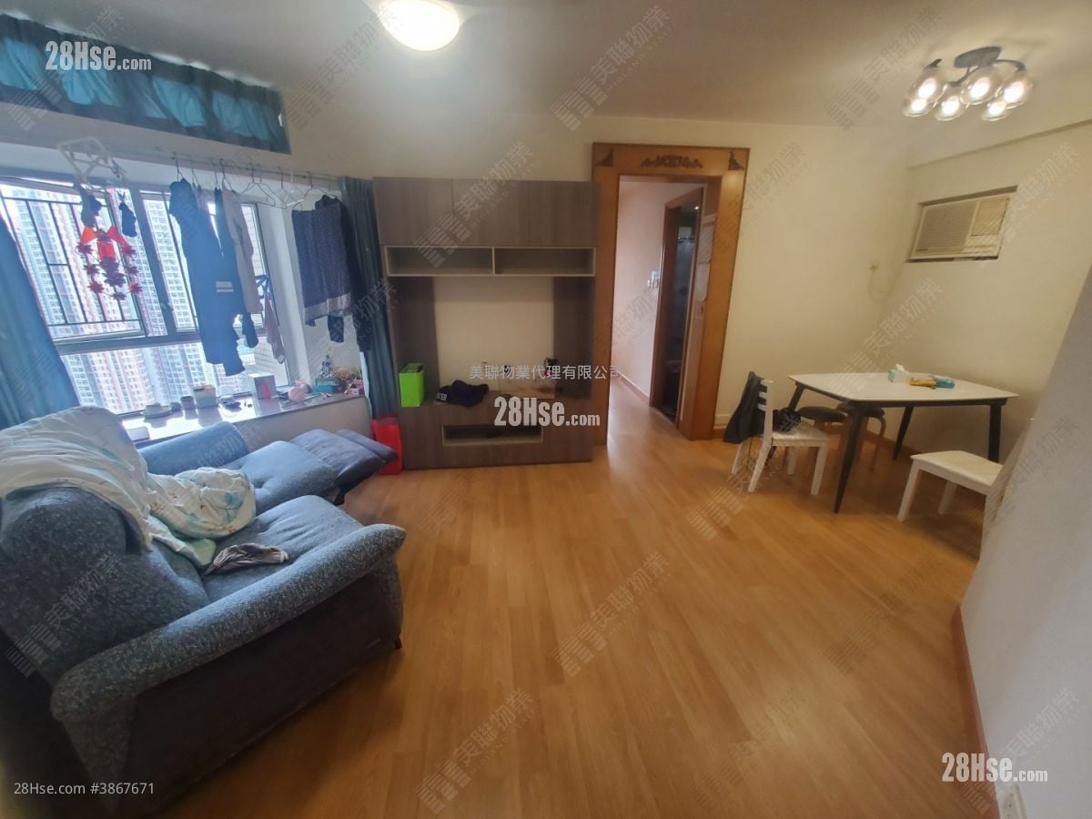 Kingswood Villas Sell 3 Bedrooms 544 ft²