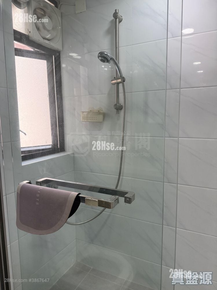 Kin Ming Building Sell 2 Bedrooms 591 ft²
