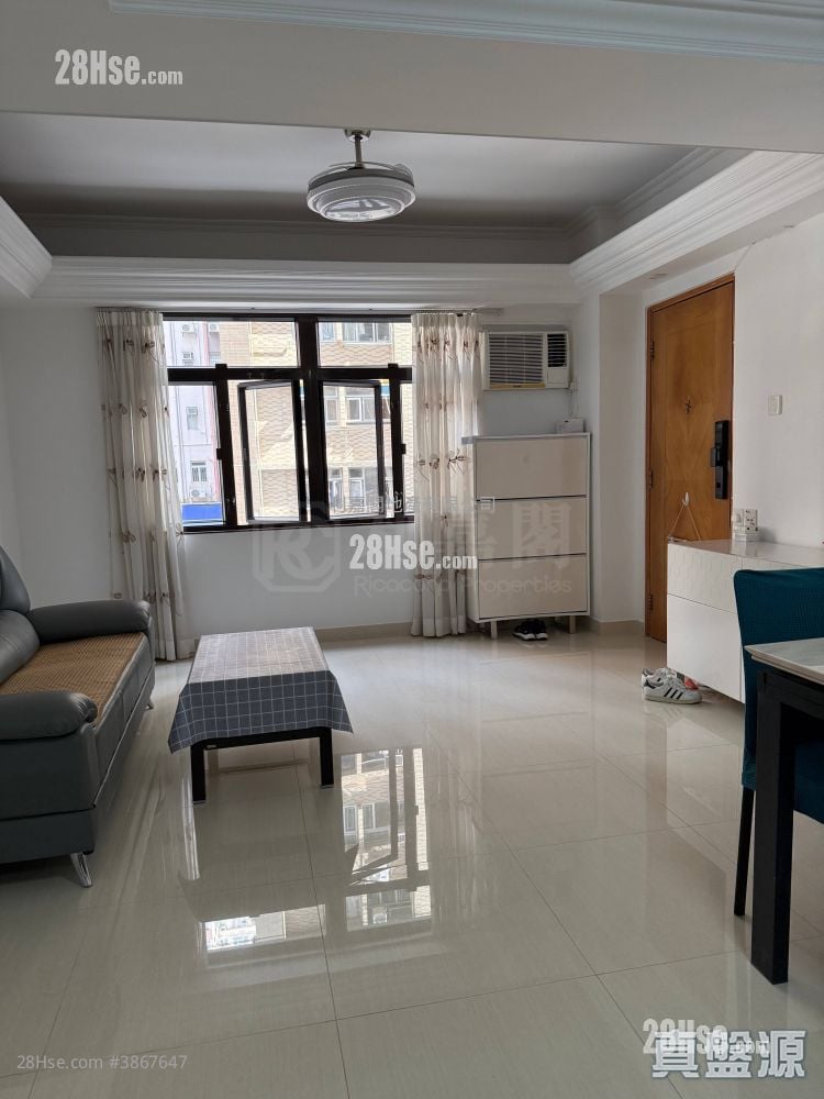 Kin Ming Building Sell 2 Bedrooms 591 ft²