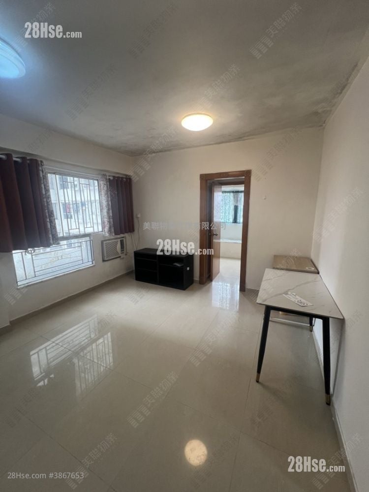 Fanling Town Center Sell 2 Bedrooms 399 ft²