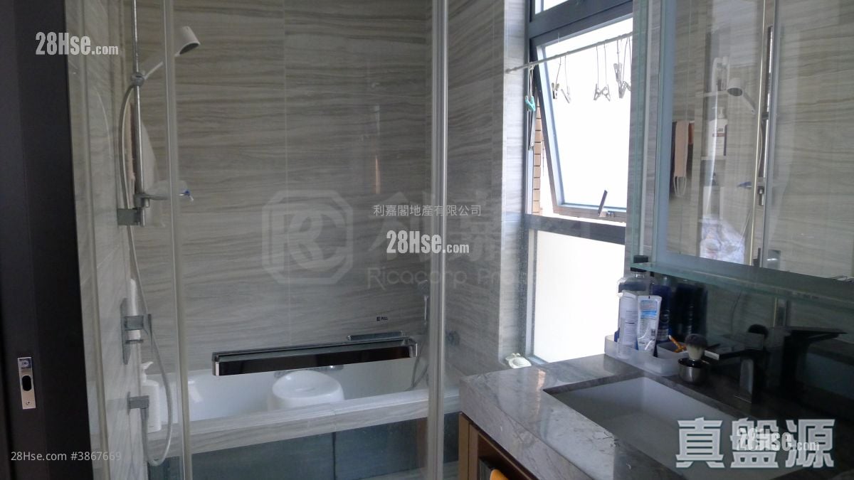 Park Yoho Sell 4 Bedrooms 1,309 ft²