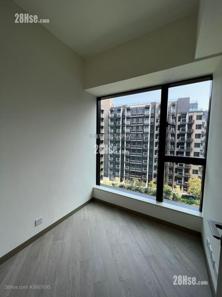 Wetland Seasons Bay Sell 2 Bedrooms , 1 Bathroom 430 ft²