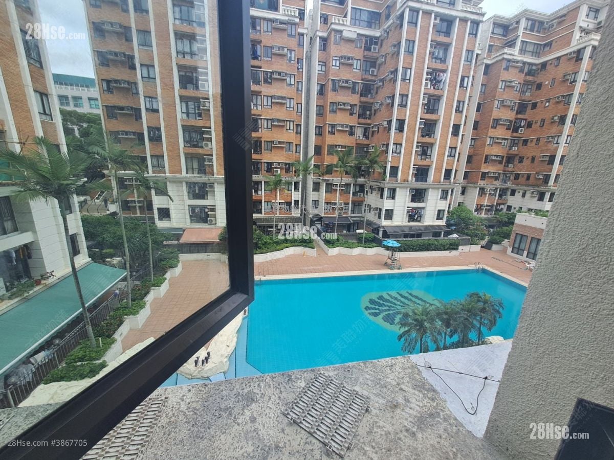 Parc Oasis Sell 3 Bedrooms , 2 Bathrooms 681 ft²