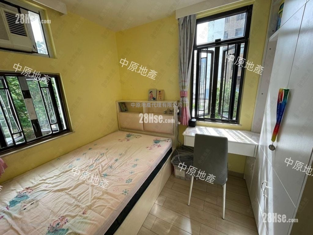 Luk Yeung Sun Chuen Sell 2 Bedrooms , 1 Bathroom 475 ft²