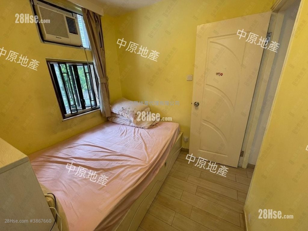 Luk Yeung Sun Chuen Sell 2 Bedrooms , 1 Bathroom 475 ft²