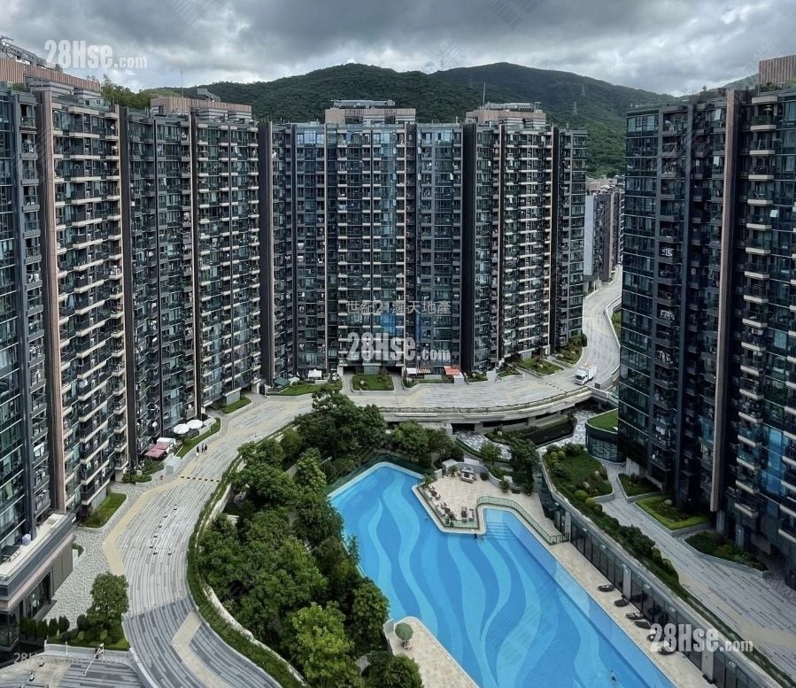The Regent Rental 3 Bedrooms , 3 Bathrooms 750 ft²