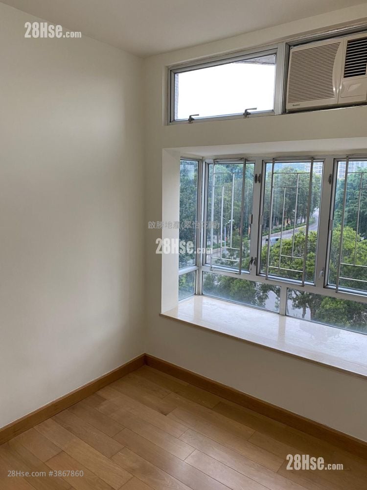 Greenfield Garden Rental 2 Bedrooms , 1 Bathroom 386 ft²