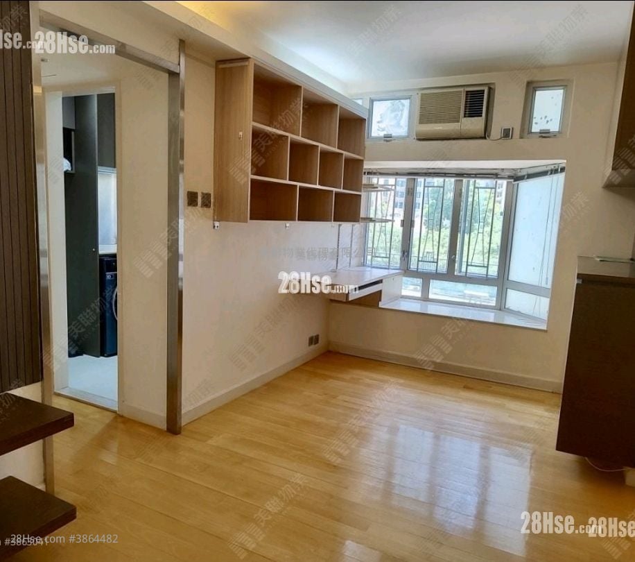 Greenfield Garden Rental 2 Bedrooms , 1 Bathroom 449 ft²