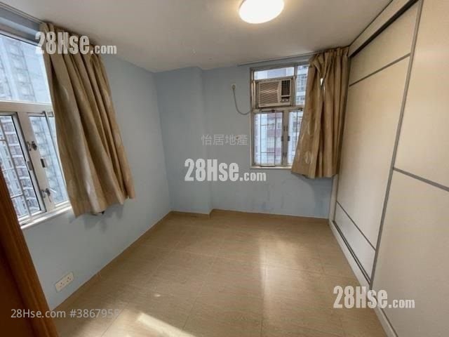 Taikoo Shing Sell 530 ft²