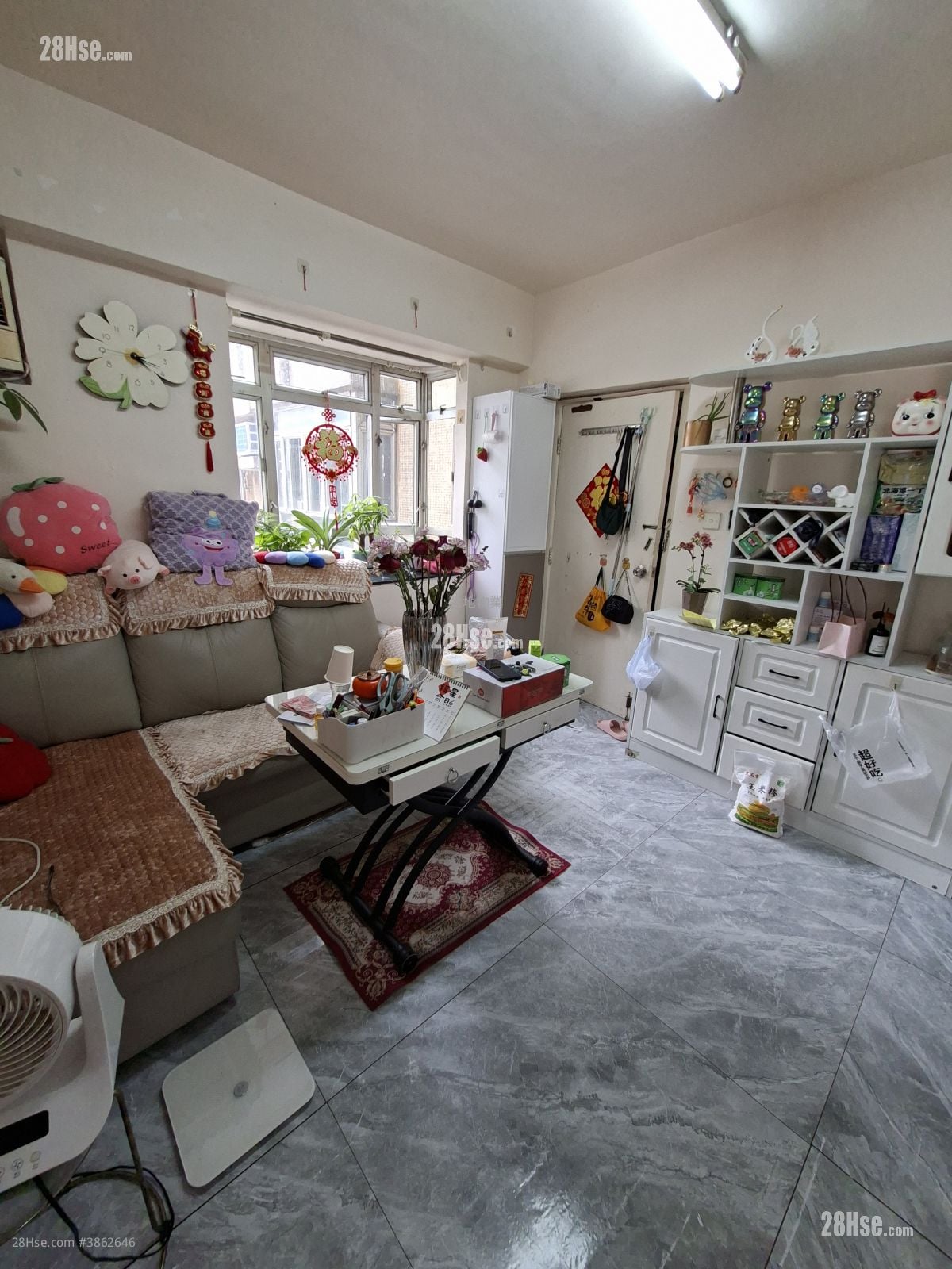 Winland Building Rental 2 Bedrooms , 1 Bathroom 351 ft²