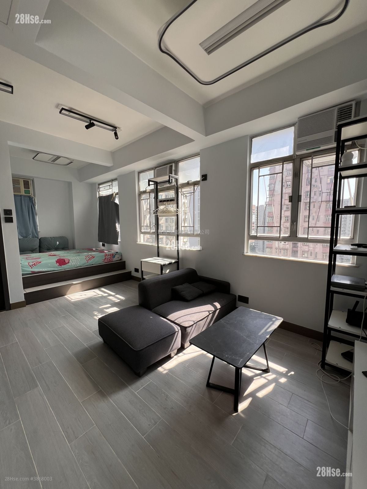Season Mansion Rental Studio , 1 Bathroom 271 ft²