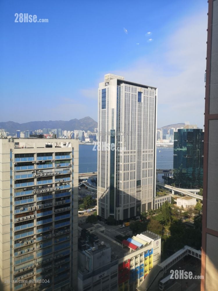 Island Place Sell 3 Bedrooms , 2 Bathrooms 777 ft²