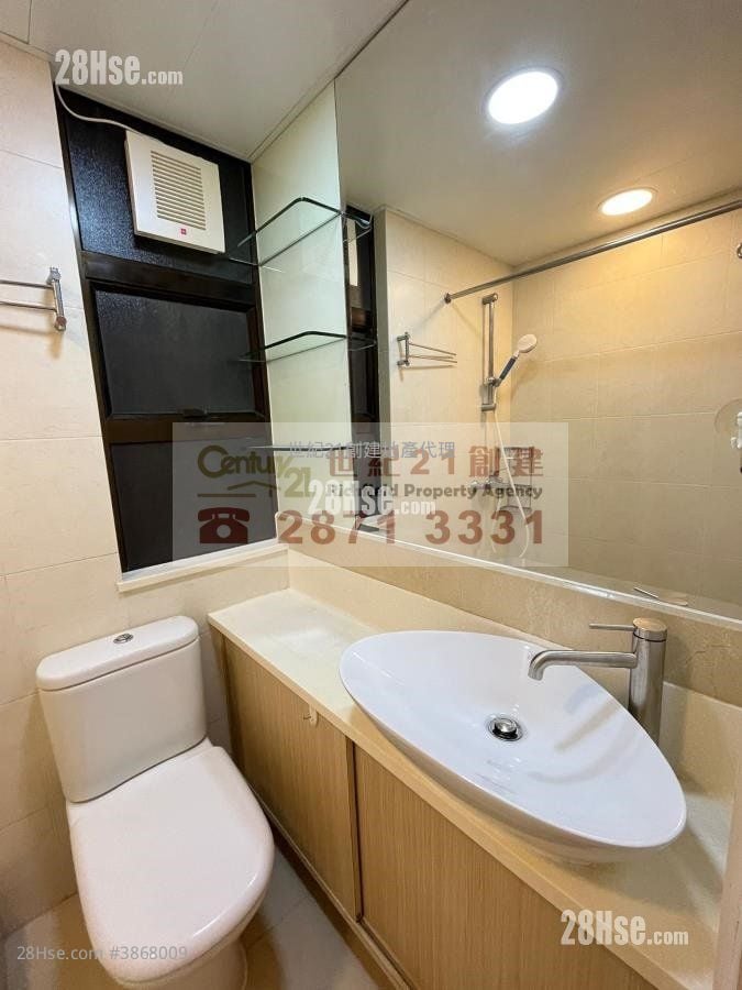 Golden Phoenix Court Rental 2 Bedrooms , 1 Bathroom 433 ft²
