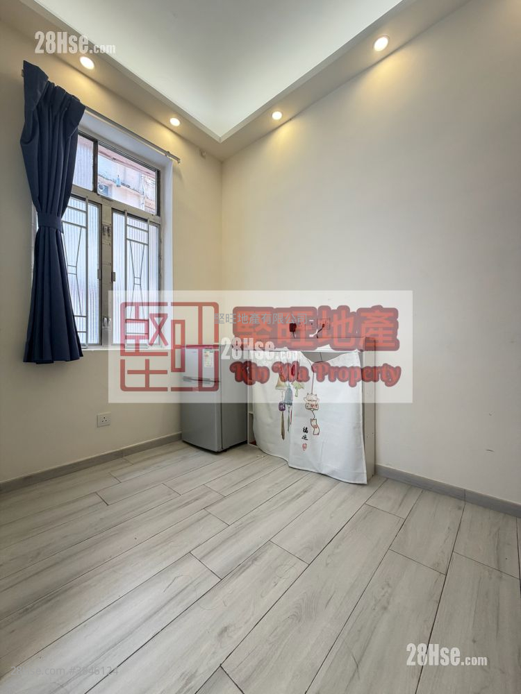 Apartment Rental Studio , 1 Bathroom 130 ft²