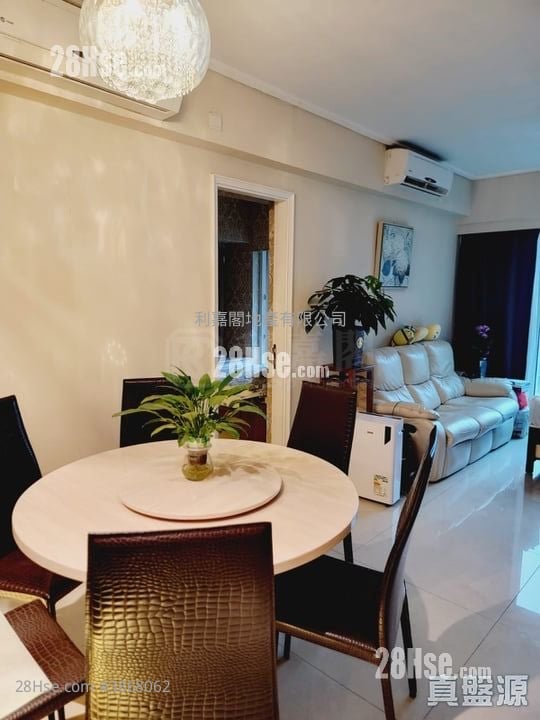 The Beaumount Sell 3 Bedrooms 752 ft²