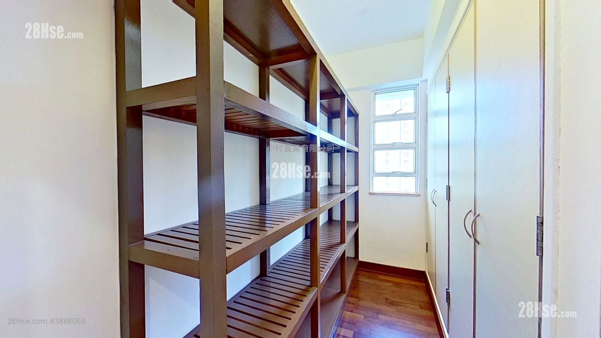其它: Storage room