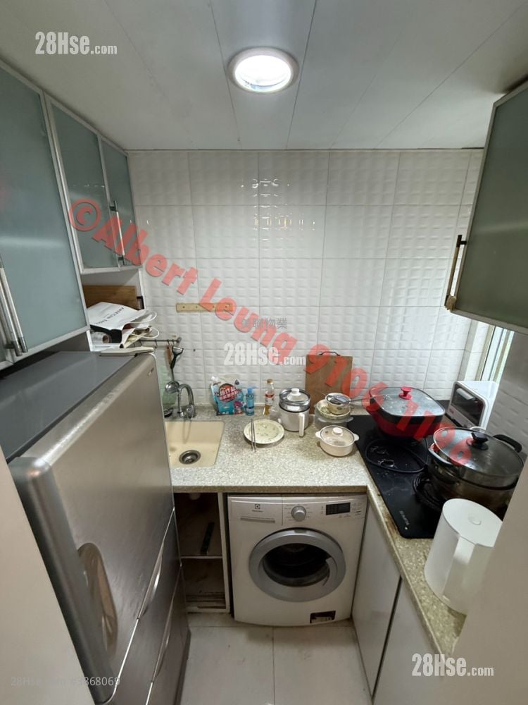Shatin Centre Sell 2 Bedrooms , 1 Bathroom 357 ft²