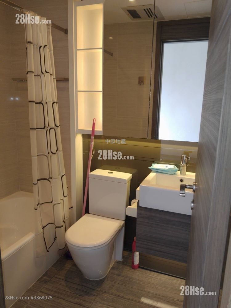 Green Code Sell Studio , 1 Bathroom 300 ft²