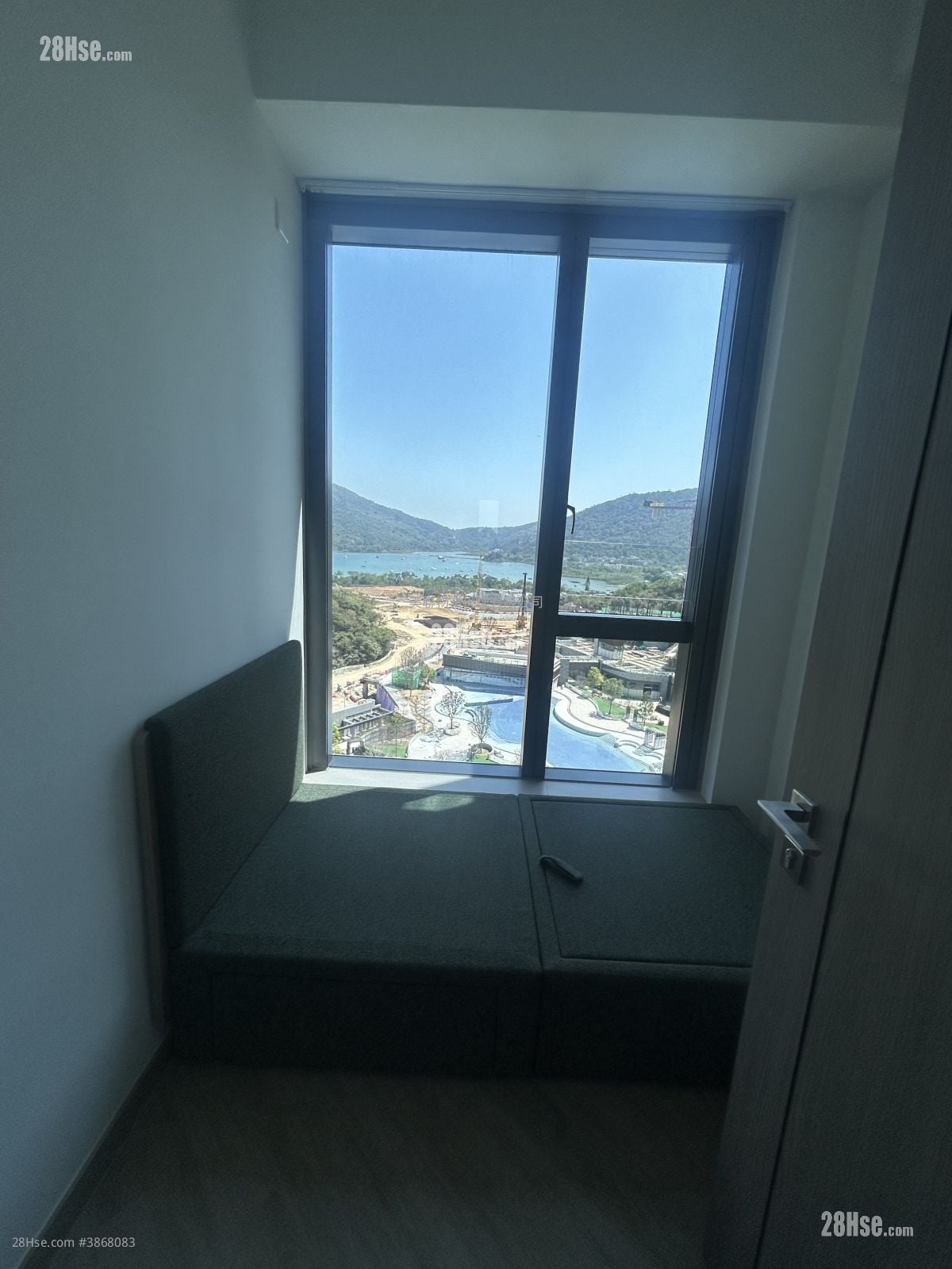 Sierra Sea Sell 2 Bedrooms 443 ft²