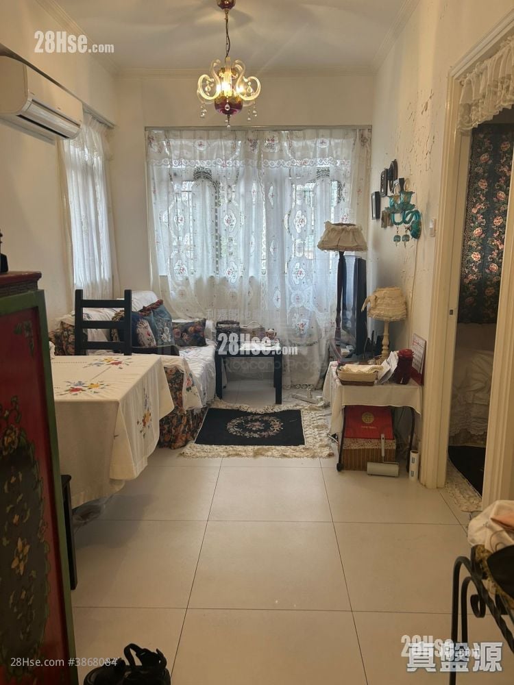 Sunshine Mansion Sell 2 Bedrooms 364 ft²
