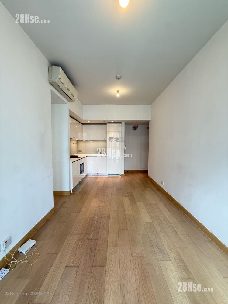 Malibu Sell 2 Bedrooms 592 ft²