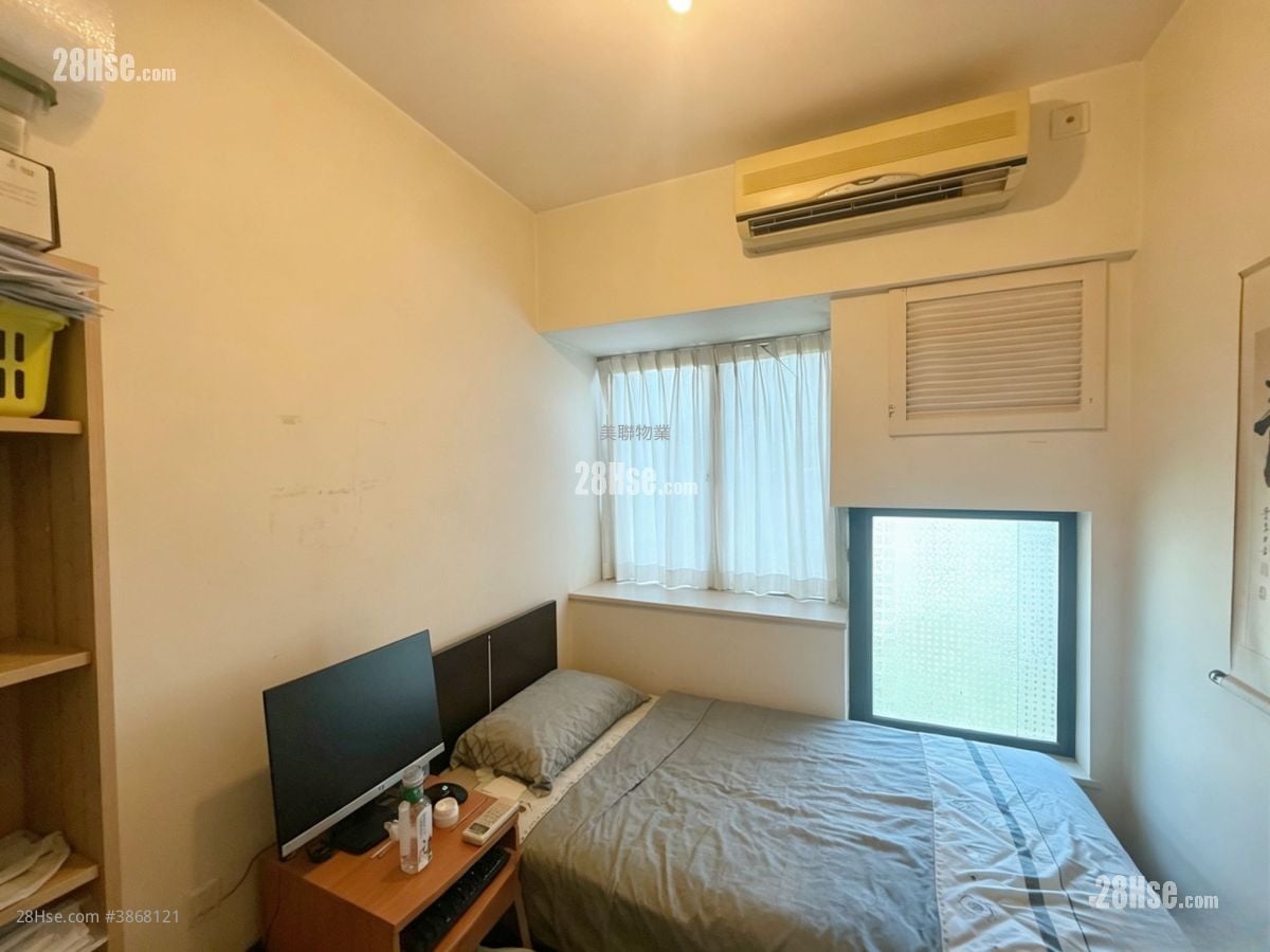 Park Island Sell 2 Bedrooms , 1 Bathroom 490 ft²