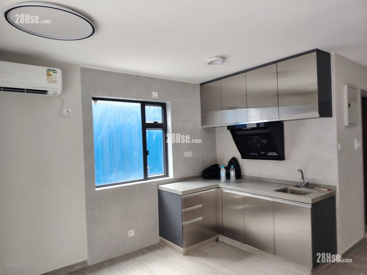 Village Rental 3 Bedrooms , 1 Bathroom