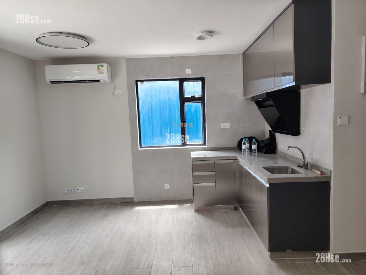 Village Rental 3 Bedrooms , 1 Bathroom