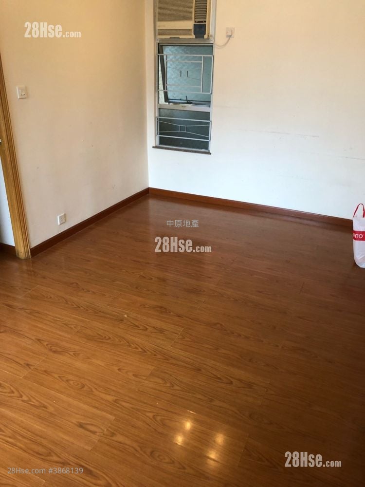 Tsing Yi Garden Sell 3 Bedrooms , 2 Bathrooms 547 ft²