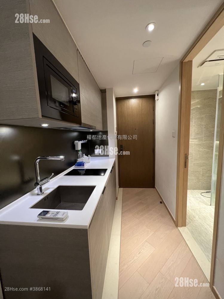 Upper East Rental Studio , 1 Bathroom 194 ft²