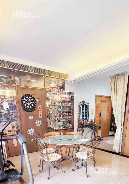 The Hillgrove Sell 5+ Bedrooms , 5+ Bathrooms 1,653 ft²