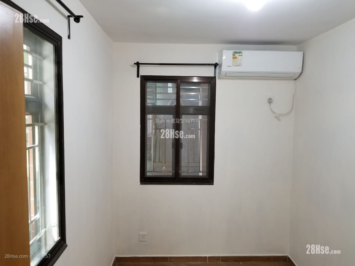 Village Rental 2 Bedrooms , 1 Bathroom