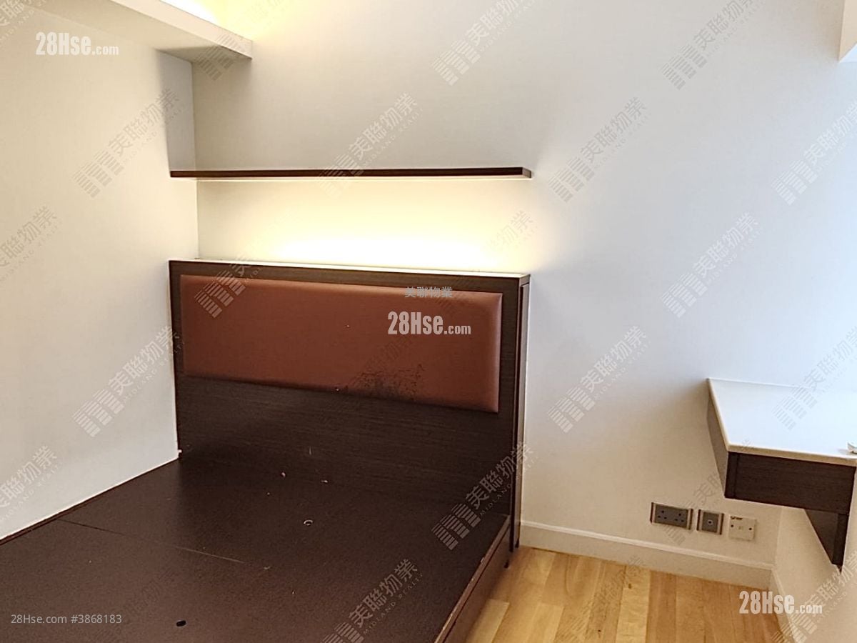 Greenfield Garden Rental 2 Bedrooms , 1 Bathroom 449 ft²