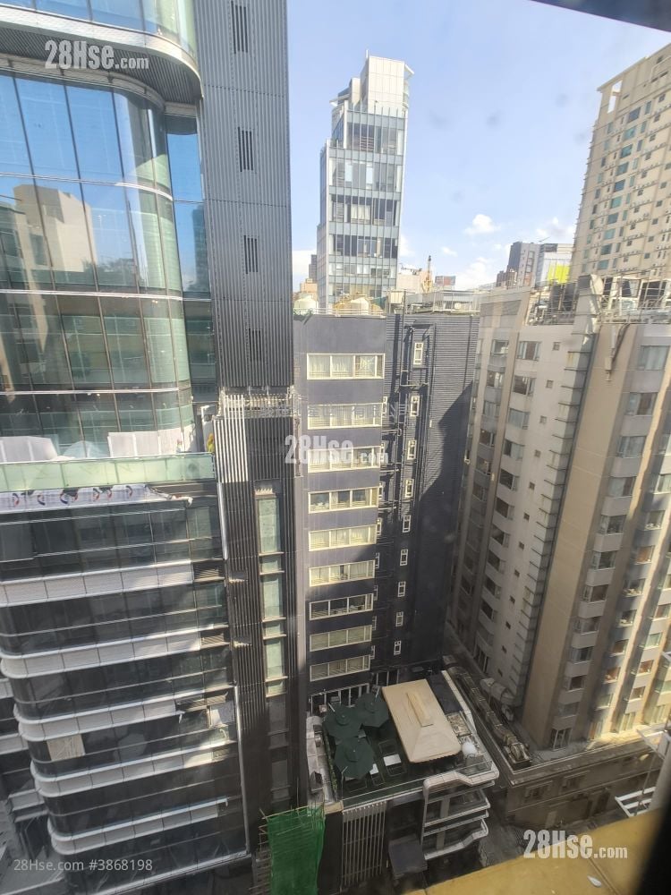 New Knutsford House Rental 2 Bedrooms , 1 Bathroom 447 ft²