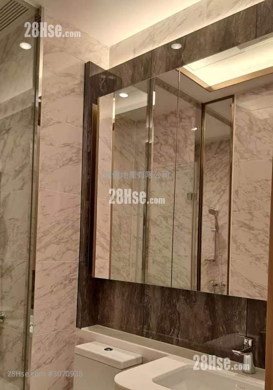 One Soho Rental 1 Bedroom , 1 Bathroom 285 ft²