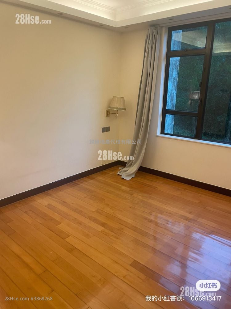 Forest Hill Rental 4 Bedrooms , 3 Bathrooms 1,333 ft²