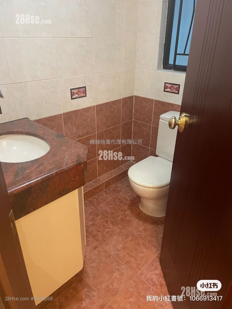 Forest Hill Rental 4 Bedrooms , 3 Bathrooms 1,333 ft²