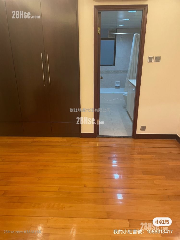 Forest Hill Rental 4 Bedrooms , 3 Bathrooms 1,333 ft²