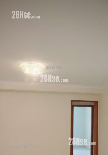 King Shan Court Sell 3 Bedrooms , 1 Bathroom 568 ft²